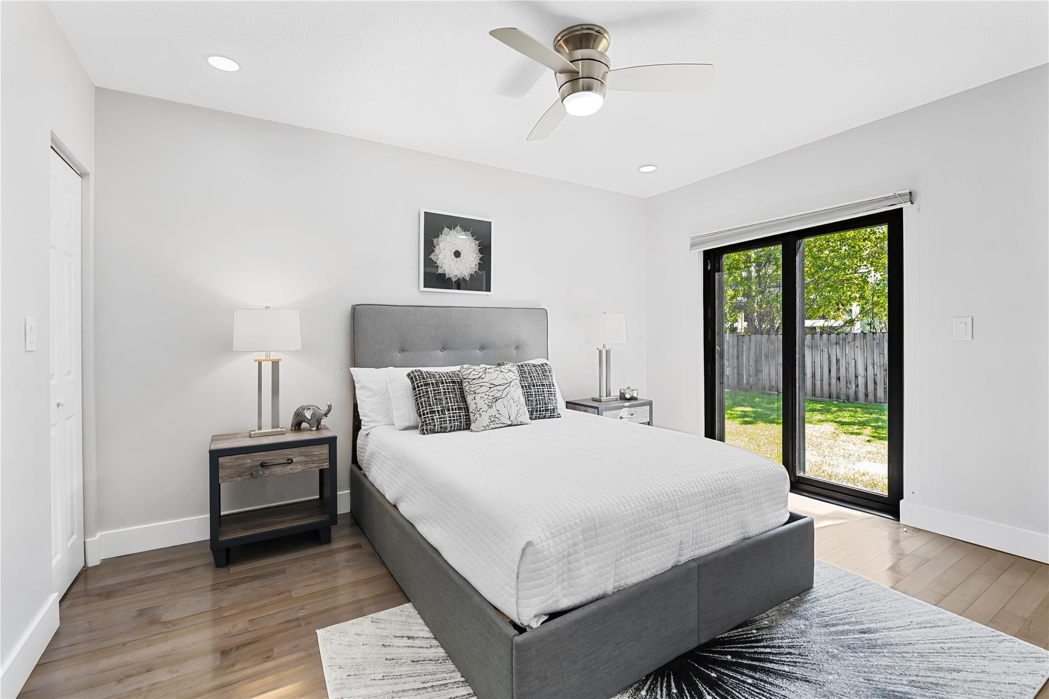 2301 E Las Olas Blvd Fort Lauderdale, FL 33301