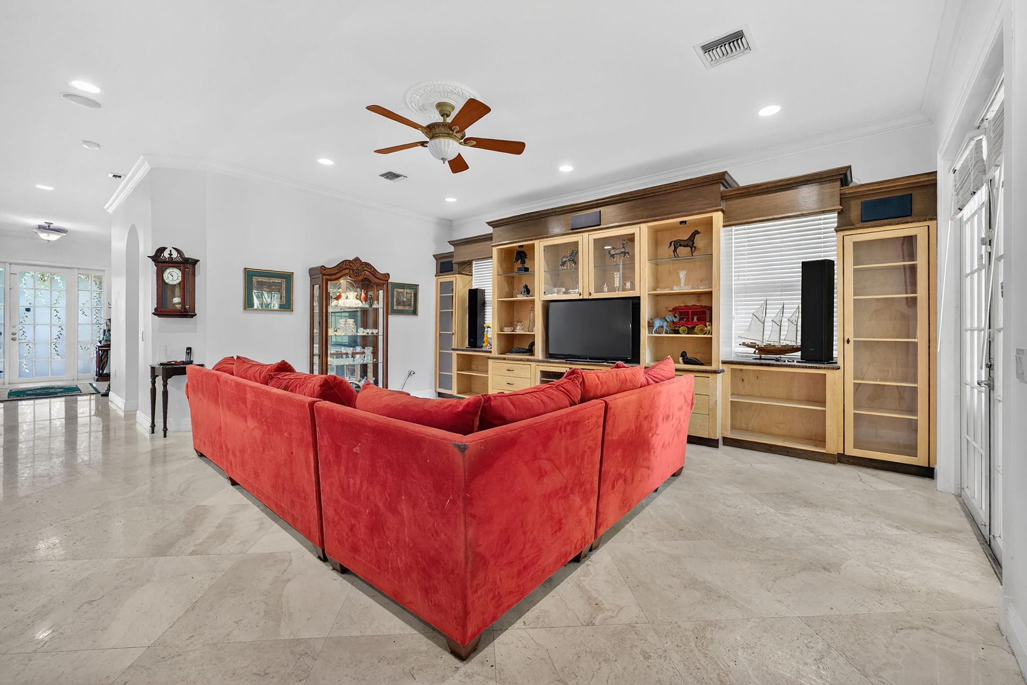 400 NE 8th Ave Fort Lauderdale, FL 33301