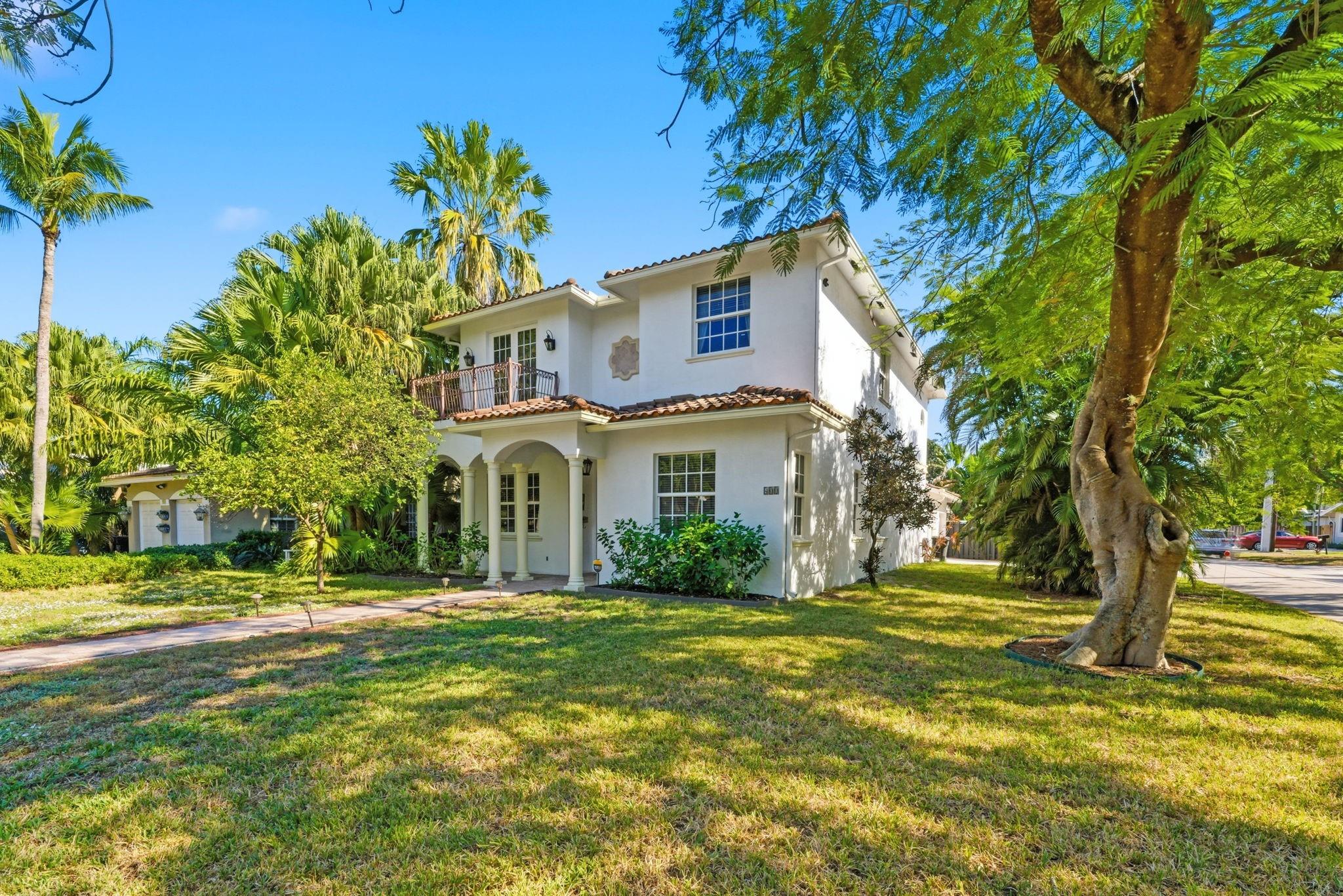 400 NE 8th Ave Fort Lauderdale, FL 33301