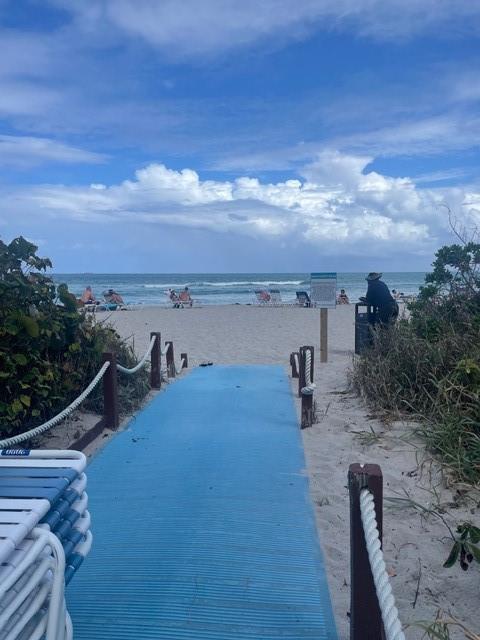 image 2080 Ocean Drive1