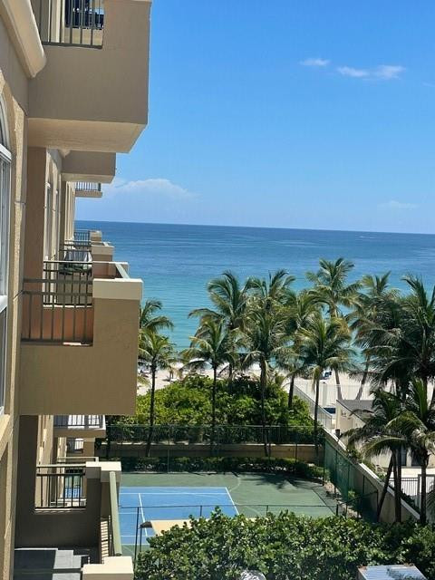 image 2080 Ocean Drive32