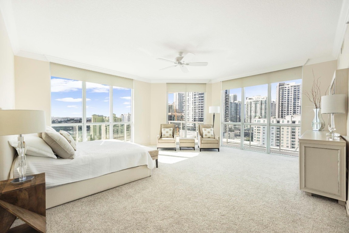 111 SE 8th #PH-1701 Fort Lauderdale, FL 33301