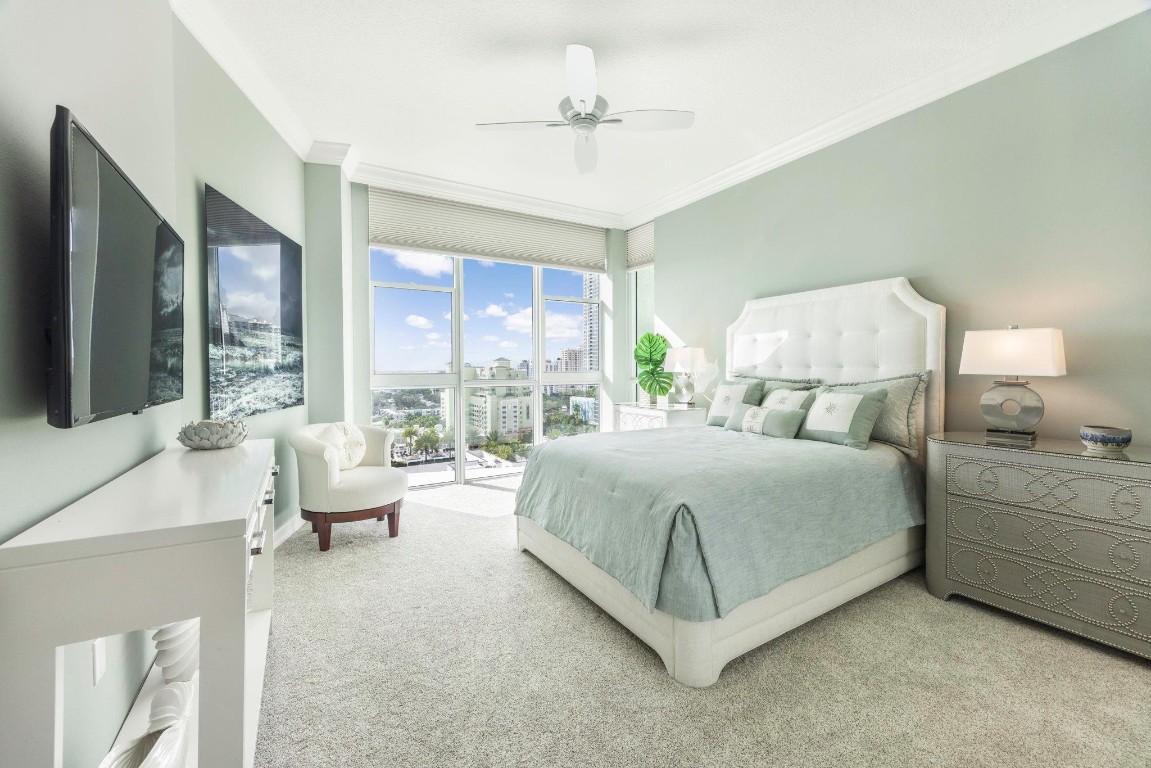 111 SE 8th #PH-1701 Fort Lauderdale, FL 33301