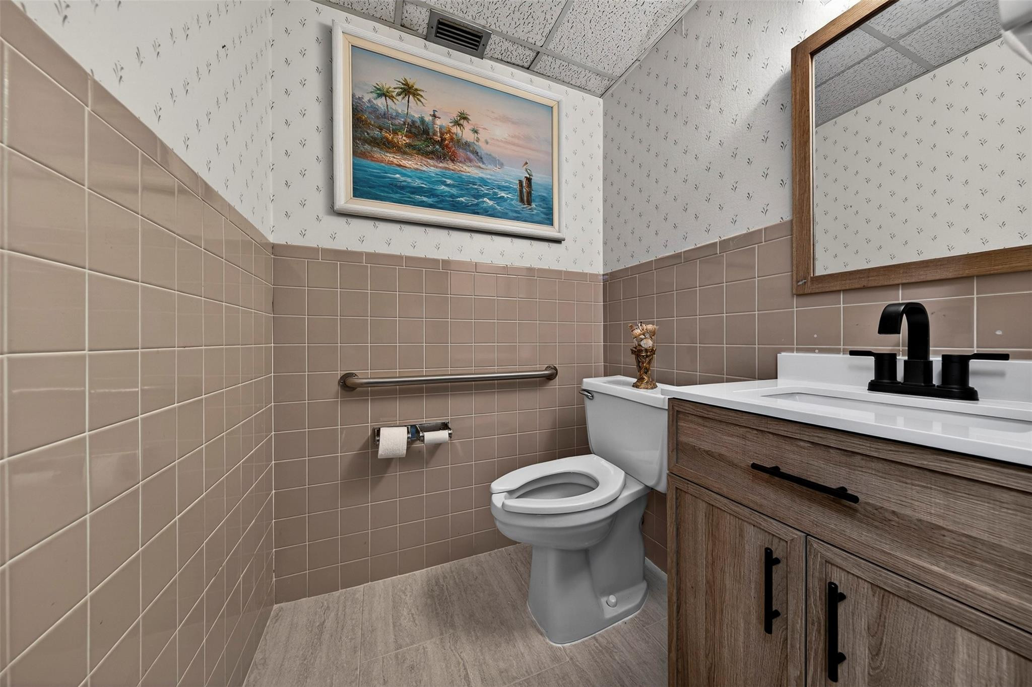 3050 E Commercial Fort Lauderdale, FL 0