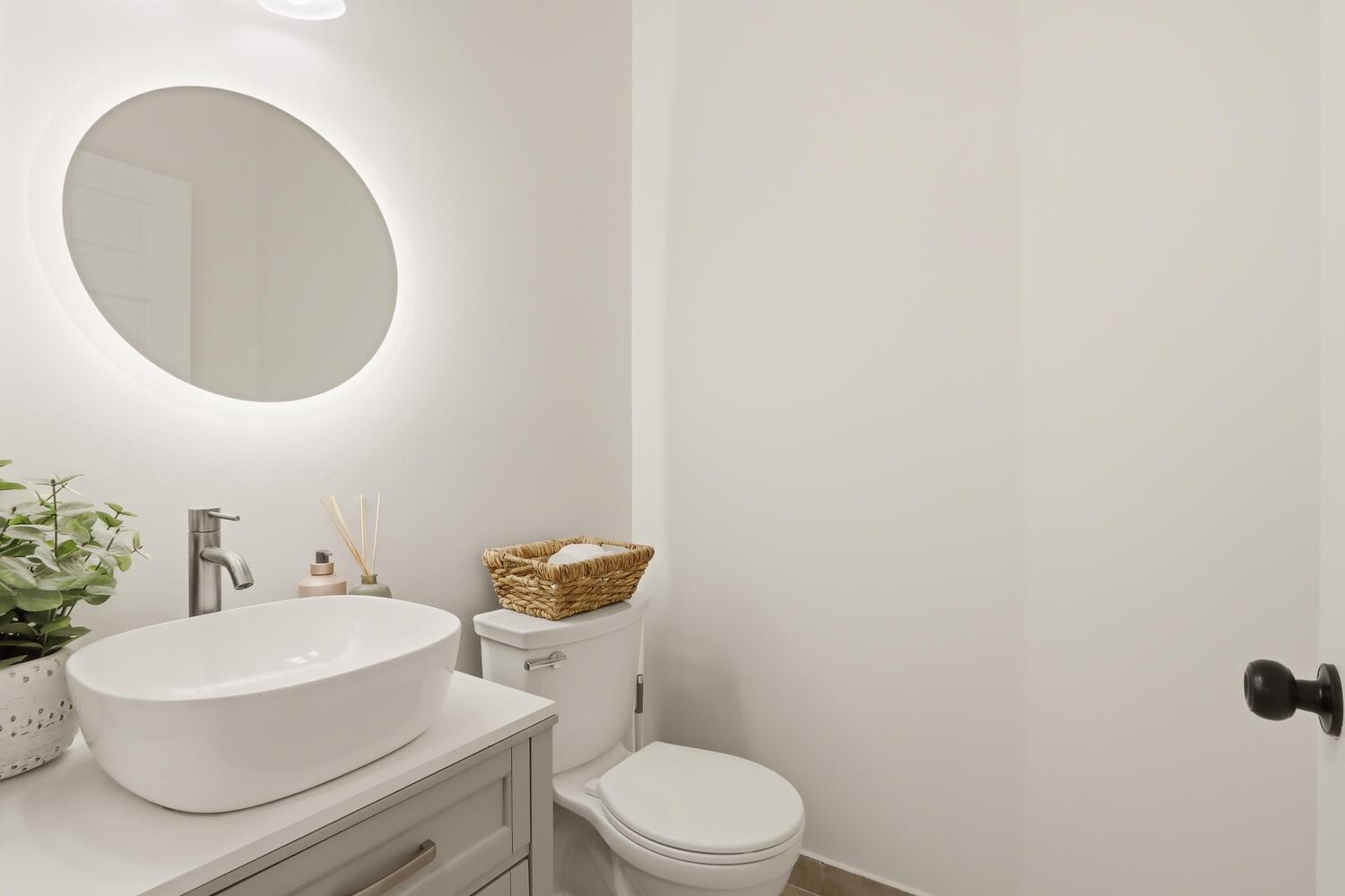 1085 Center Stone Ln Riviera Beach, FL 33404