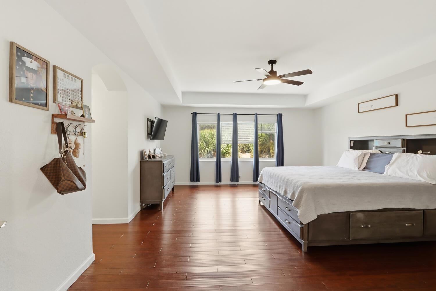 1085 Center Stone Ln Riviera Beach, FL 33404