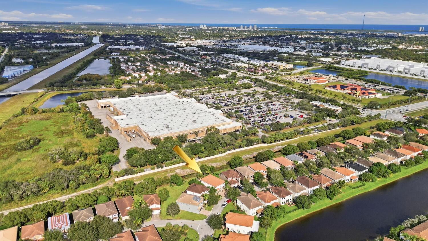 1085 Center Stone Ln Riviera Beach, FL 33404