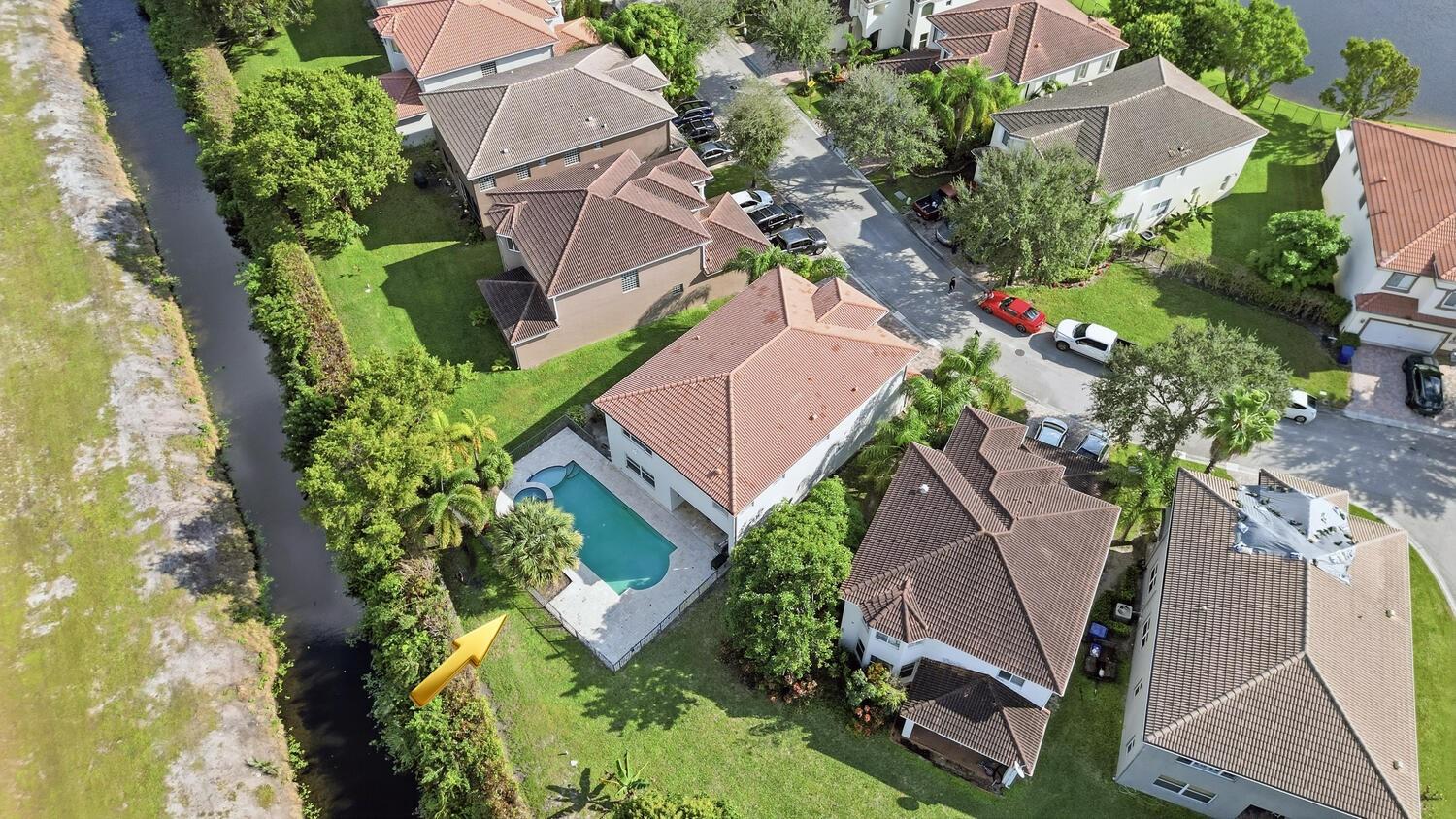 1085 Center Stone Ln Riviera Beach, FL 33404