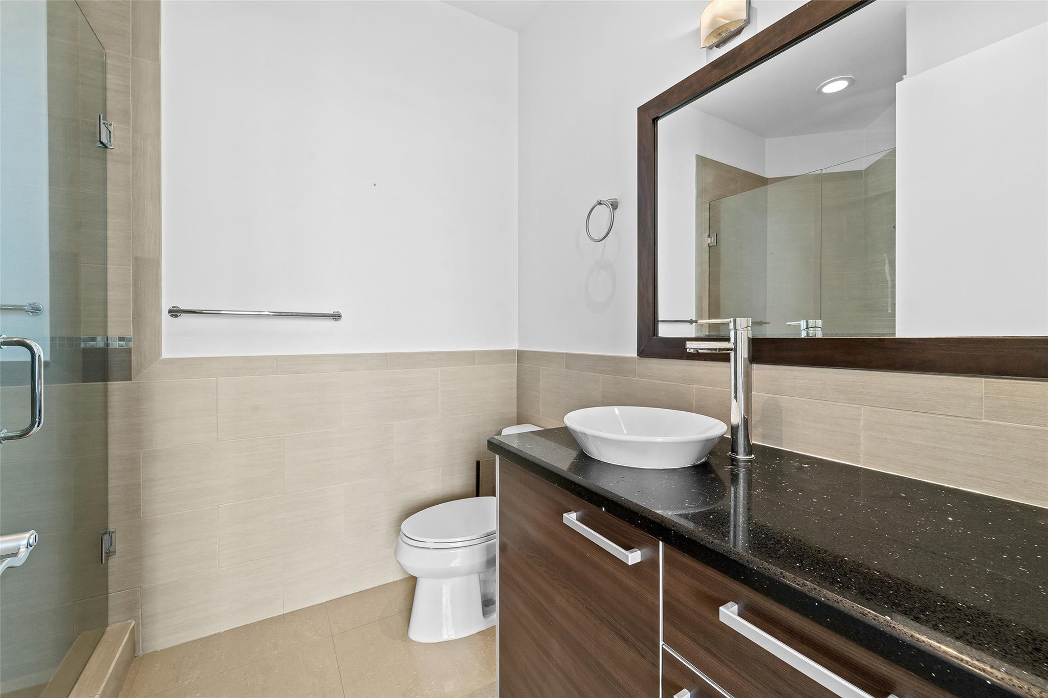 185 SW 7th St #4403 Miami, FL 33130