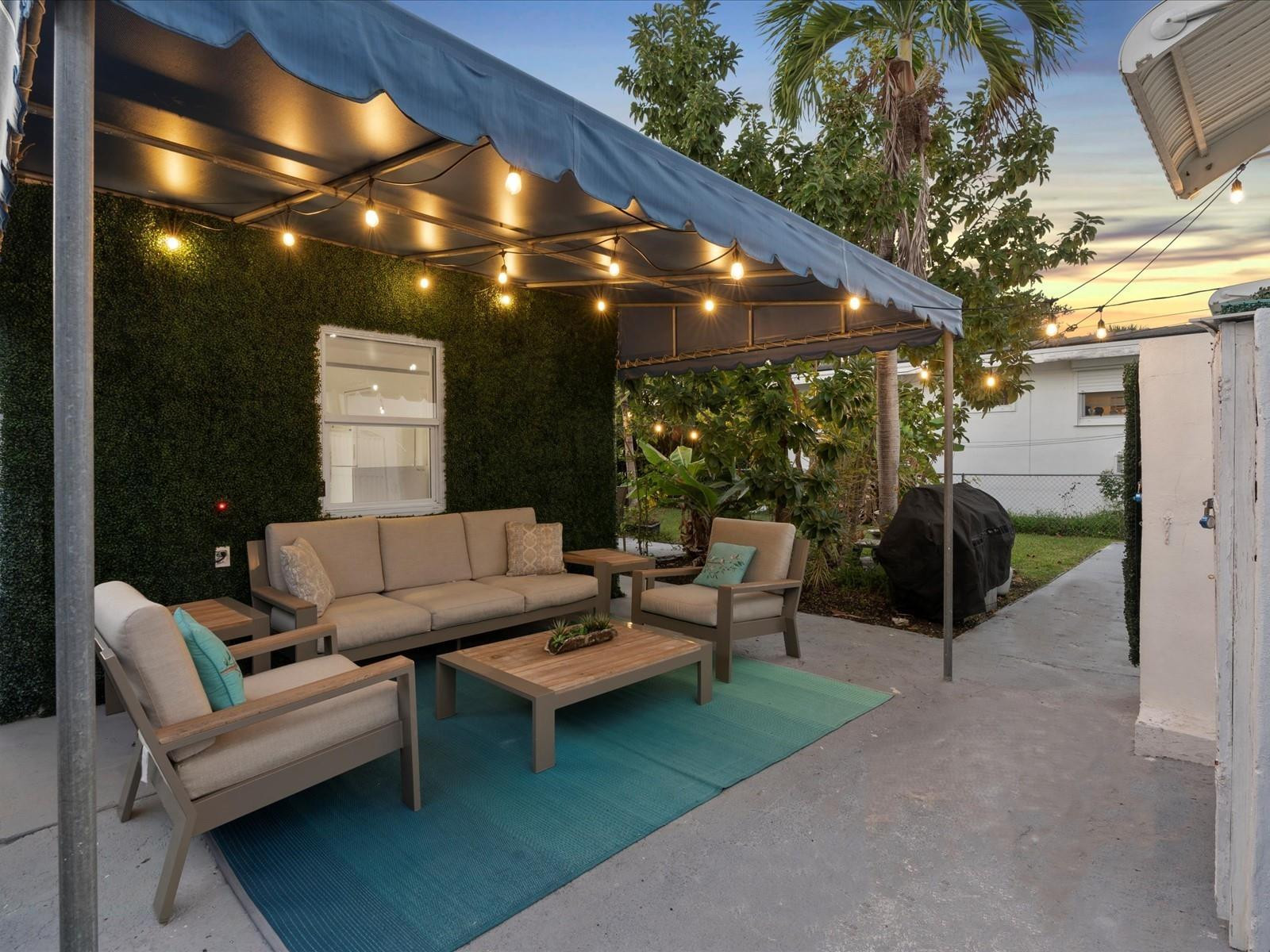 9232 Harding Surfside, FL 33154