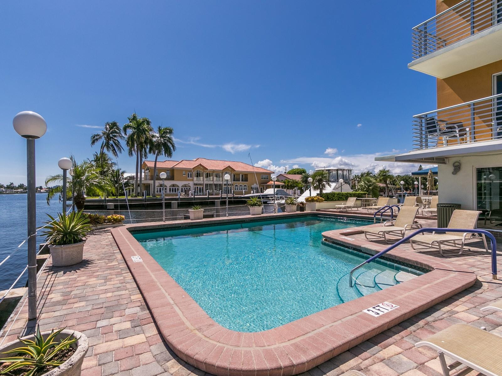 2900 NE 30th #7H Fort Lauderdale, FL 33306