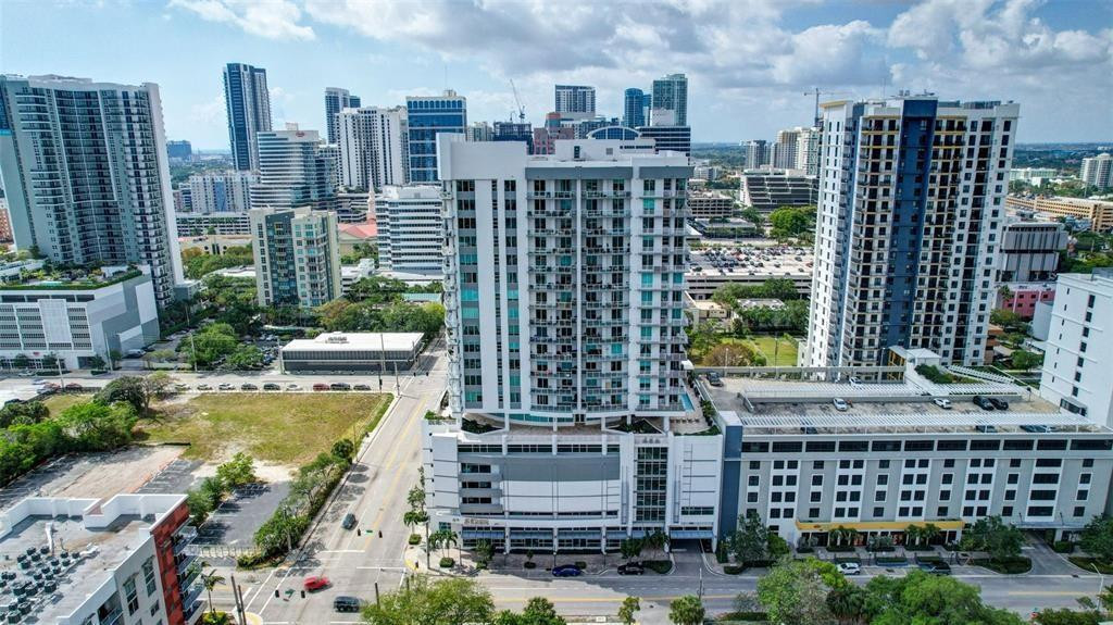 315 NE 3rd #1004 Fort Lauderdale, FL 33301