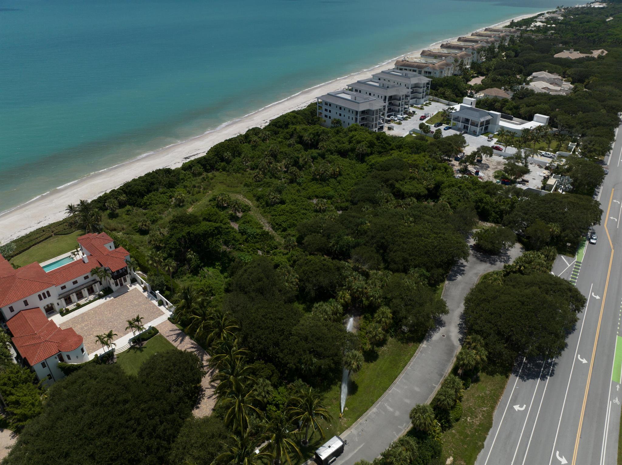 211 S Blue Wave Ln Indian River Shores, FL 32963