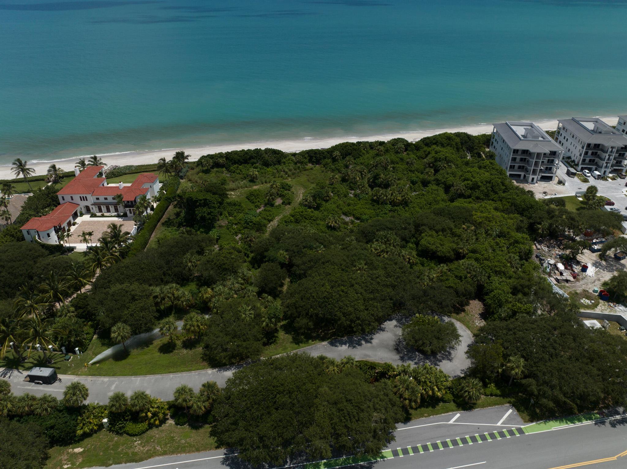 211 S Blue Wave Ln Indian River Shores, FL 32963