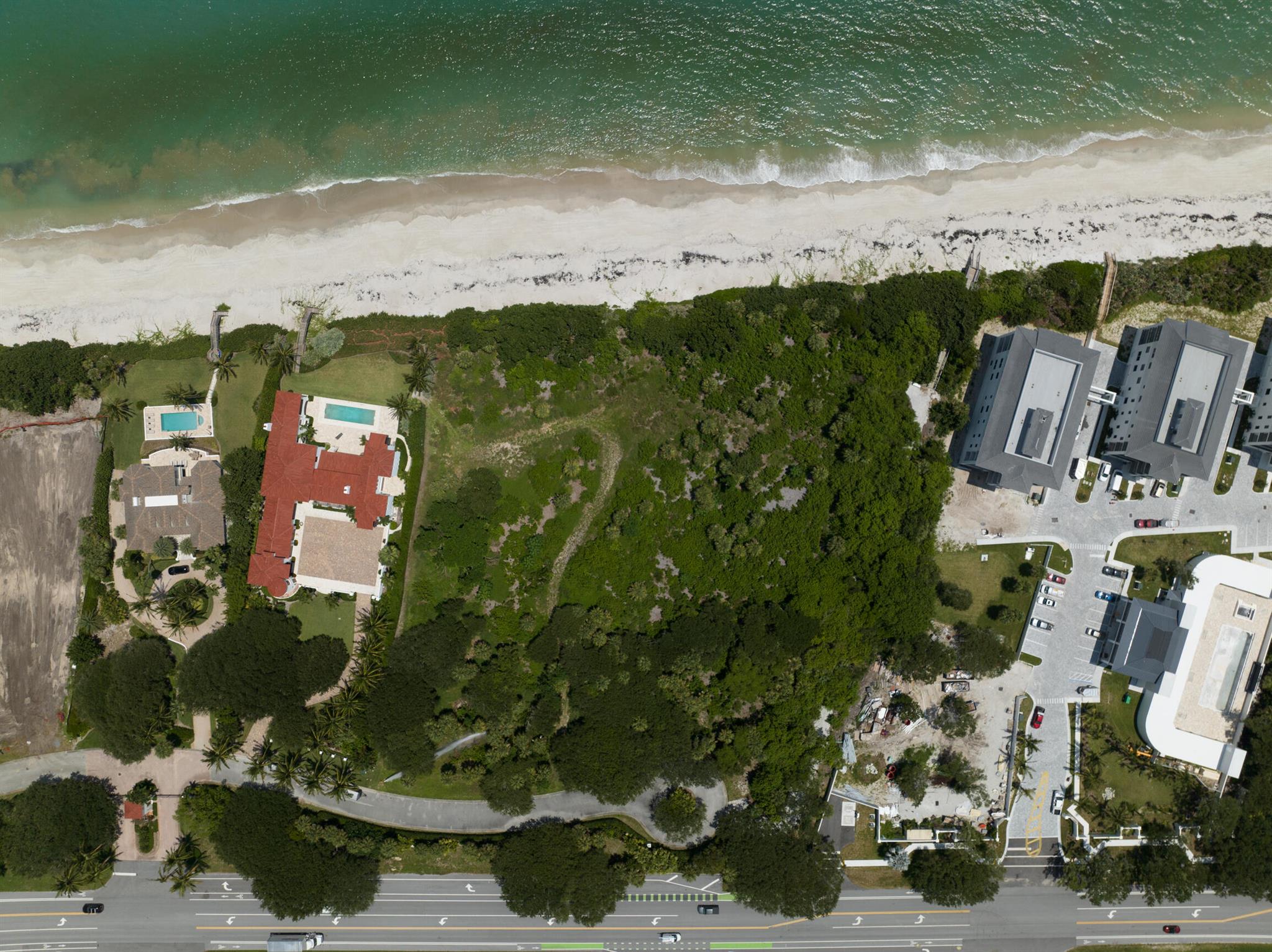 211 S Blue Wave Ln Indian River Shores, FL 32963