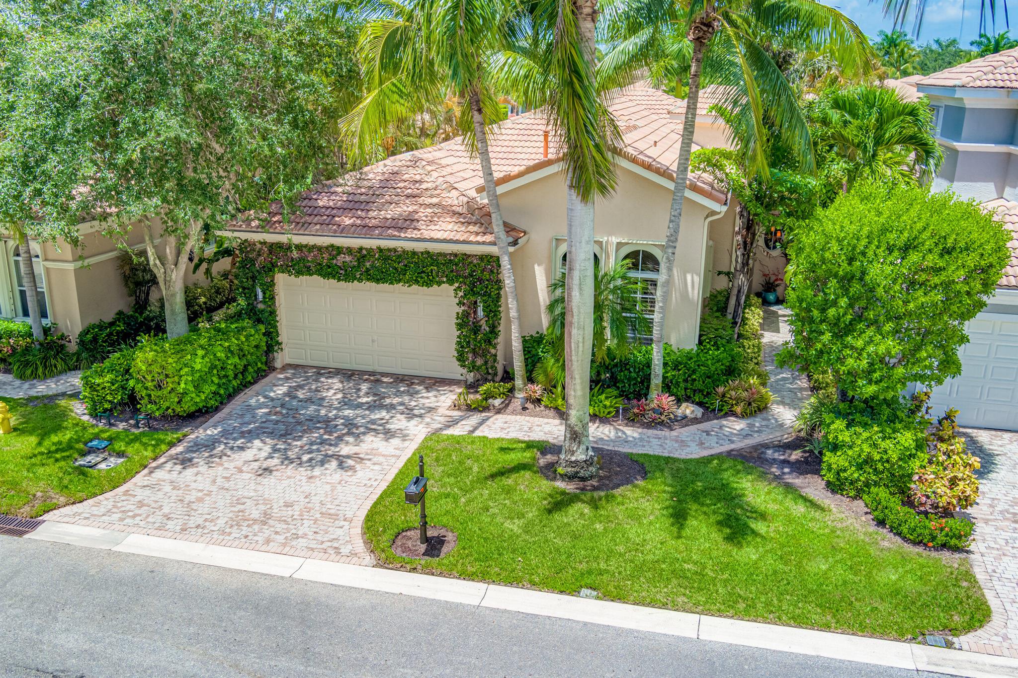 125 Andalusia Way