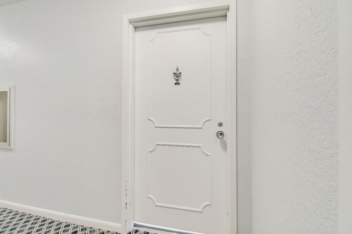 2000 Presidential #1401 West Palm Beach, FL 33401