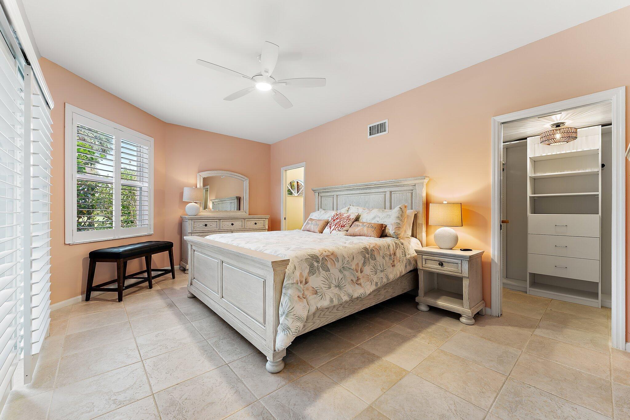 2905 Fairway Dr Jupiter, FL 33477