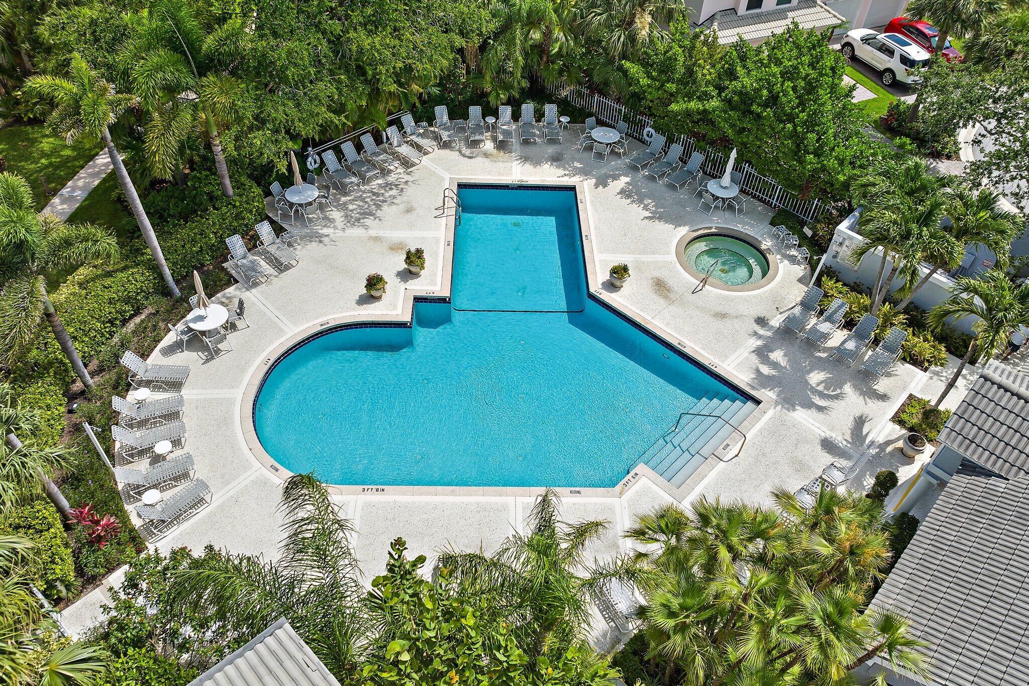 2905 Fairway Dr Jupiter, FL 33477