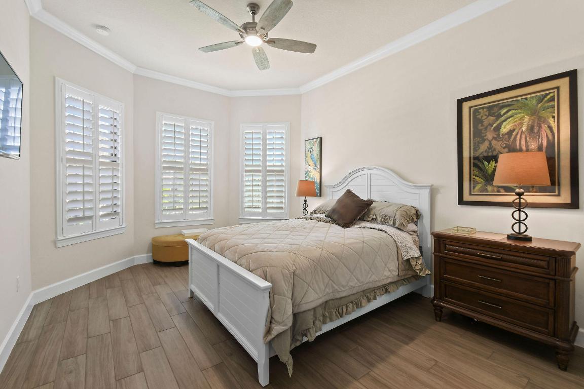 121 Blanca Isles Ln Jupiter, FL 33478