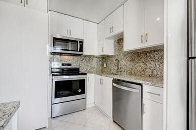 4070 Tivoli 208th #208