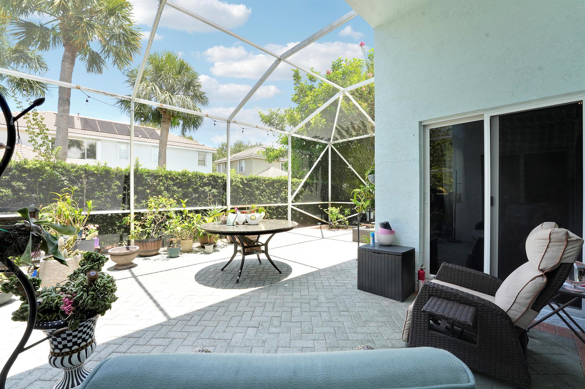 496 Peacock Ln Jupiter, FL 33458