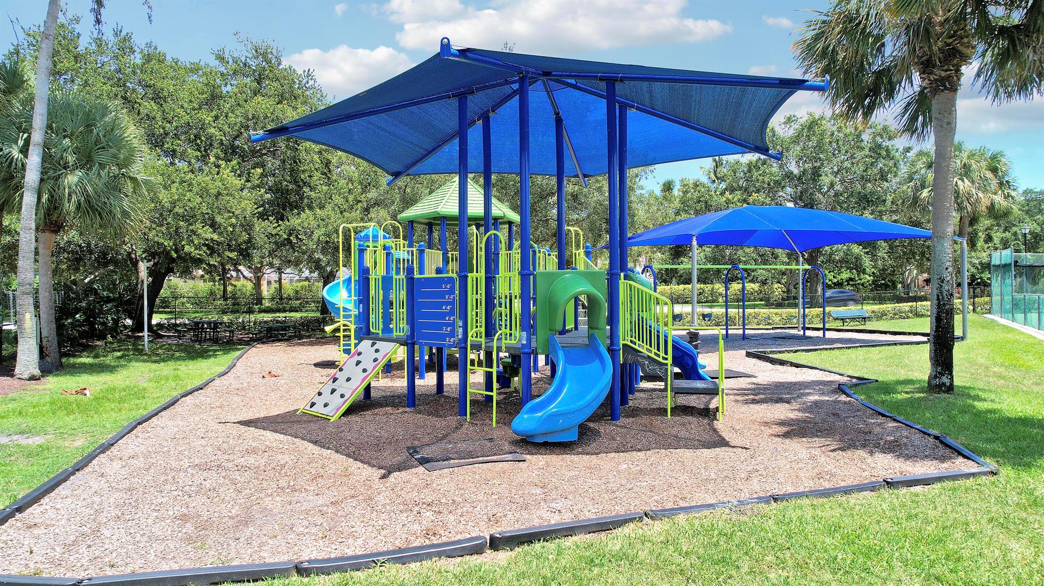 496 Peacock Ln Jupiter, FL 33458