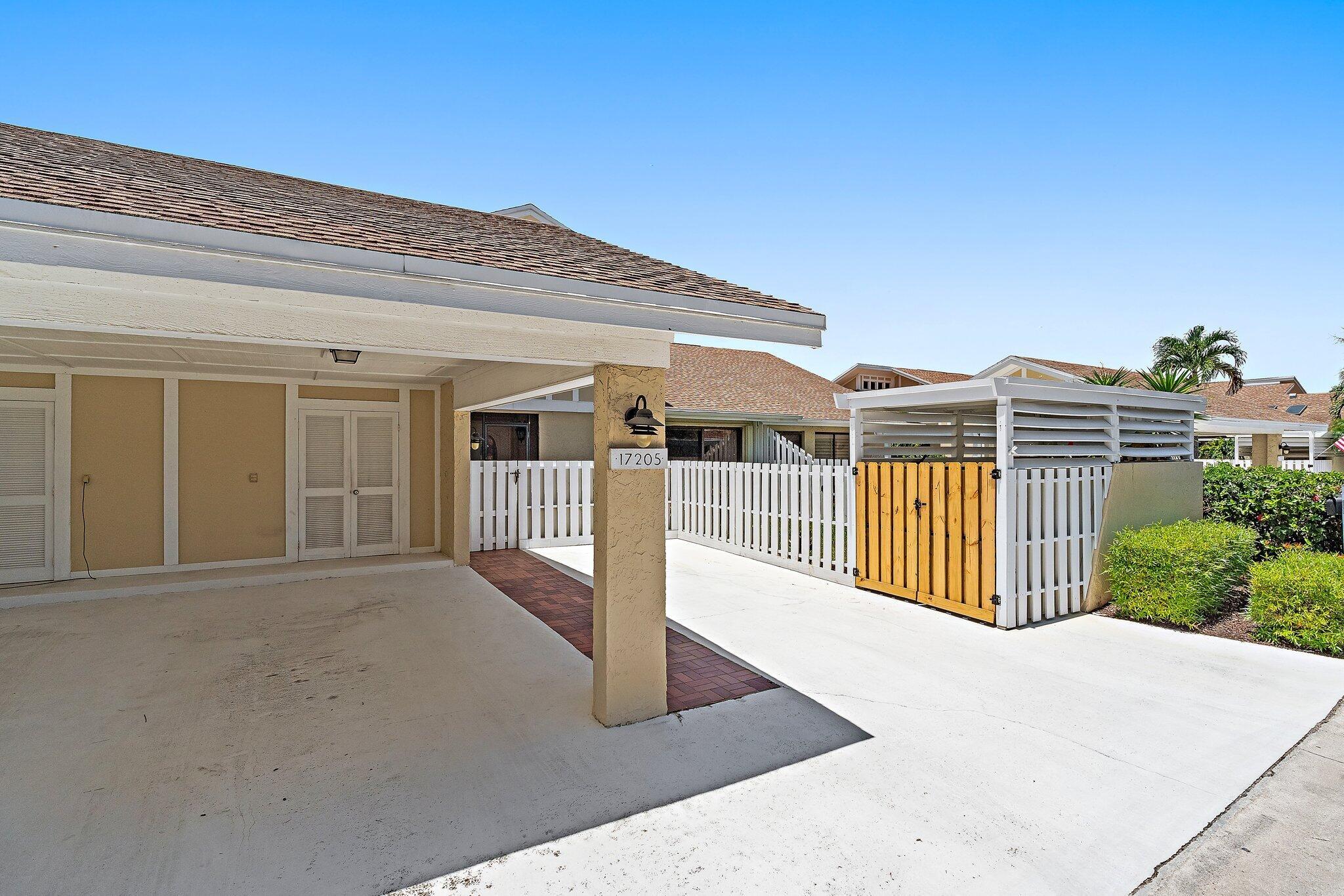 17205 Hilliard Ter Jupiter, FL 33477