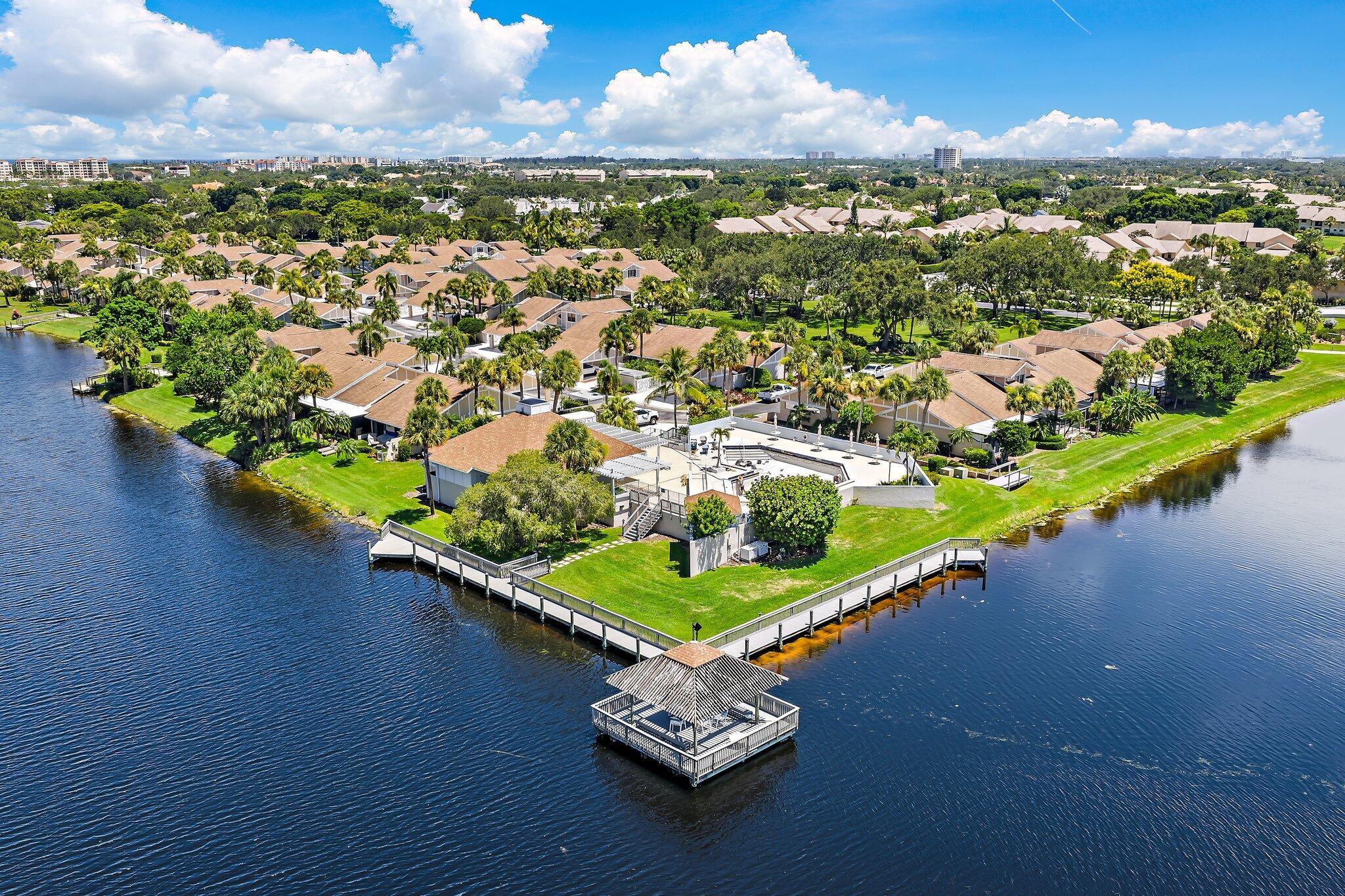 17205 Hilliard Ter Jupiter, FL 33477