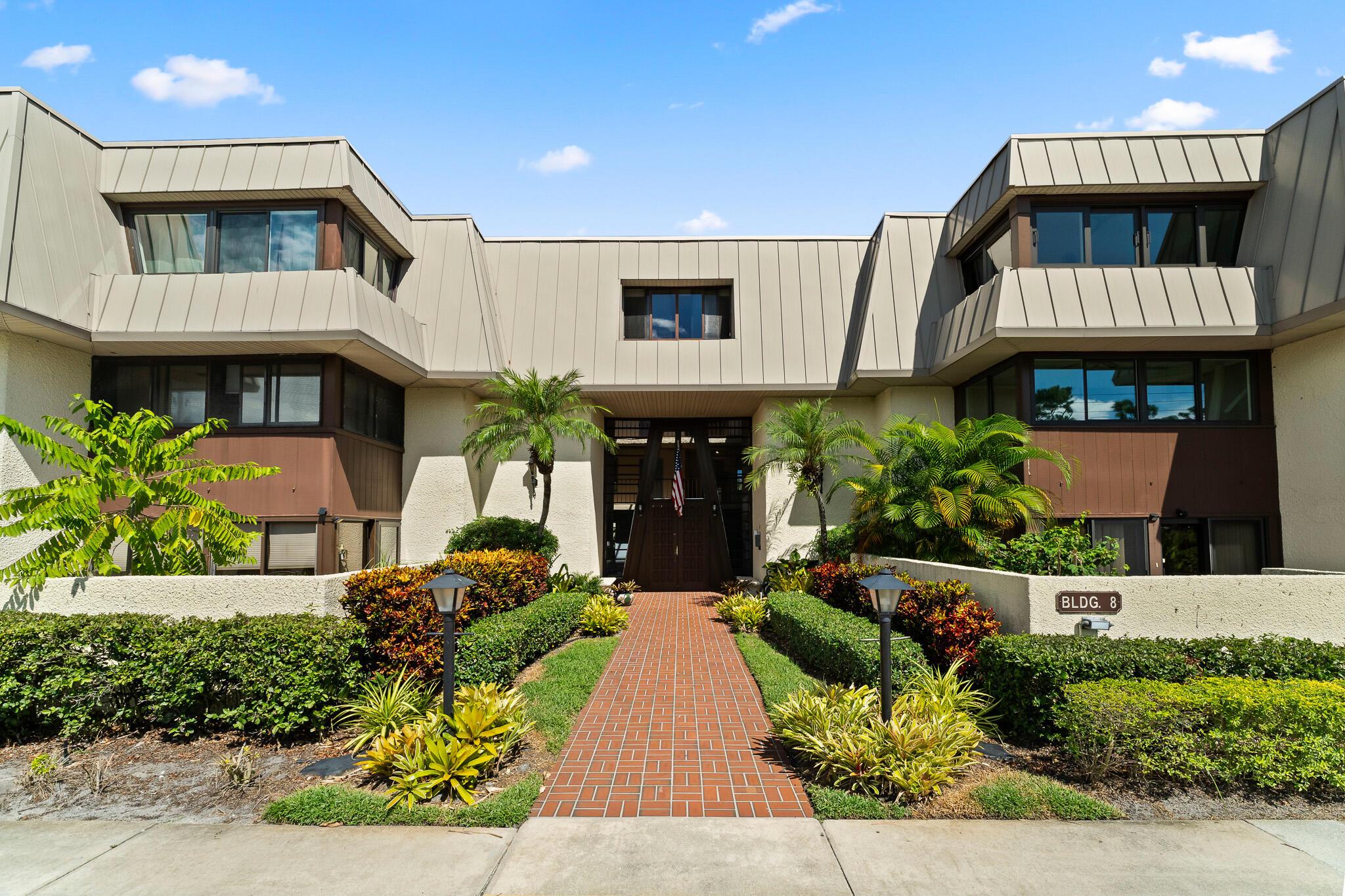 1800 SE Saint Lucie Blvd #8-206