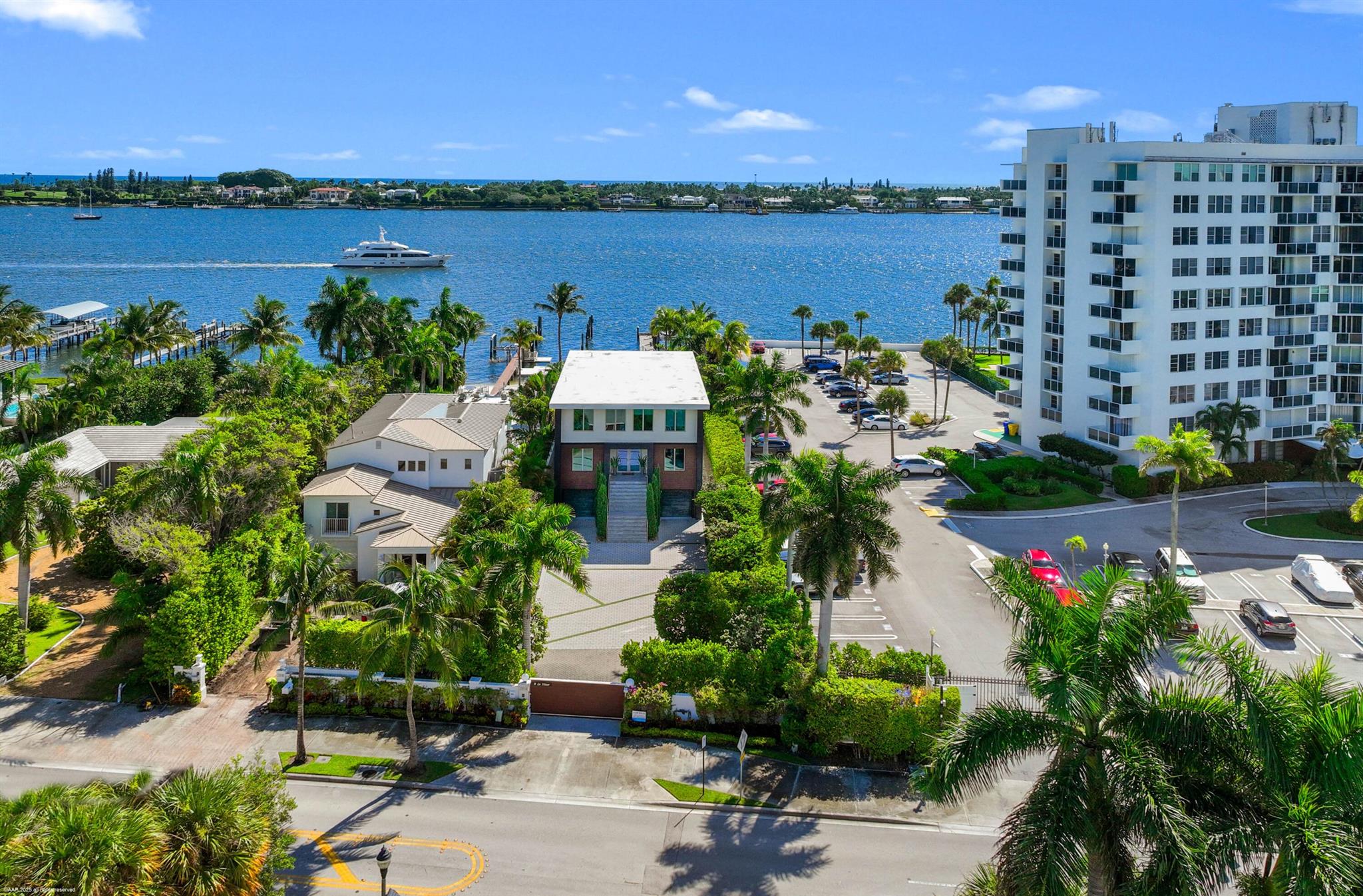 2814 N Flagler Dr West Palm Beach, FL 33407 2814 N Flagler Dr West Palm Beach, FL 33407