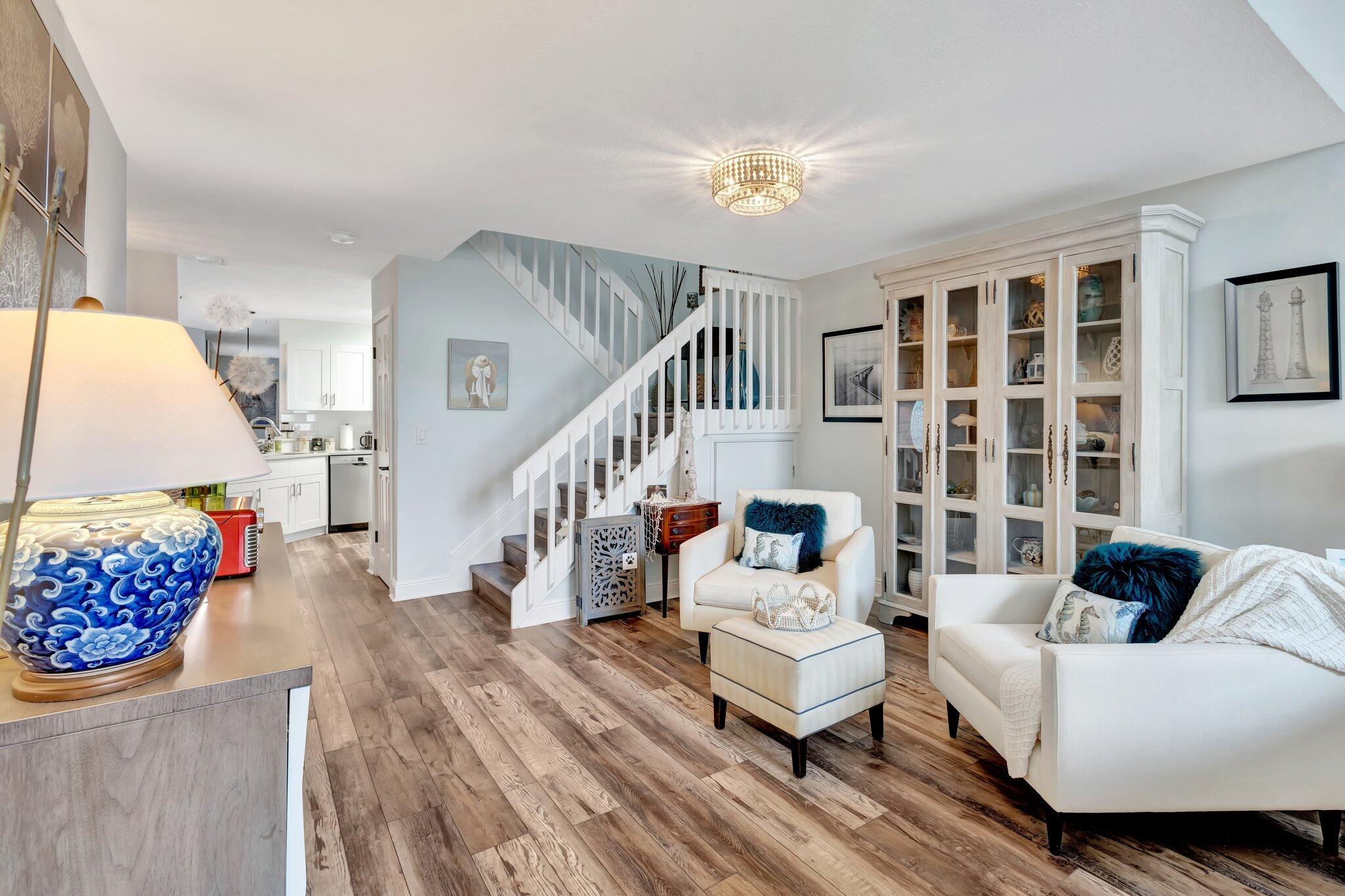 120 Ocean Dunes Cir Jupiter, FL 33477