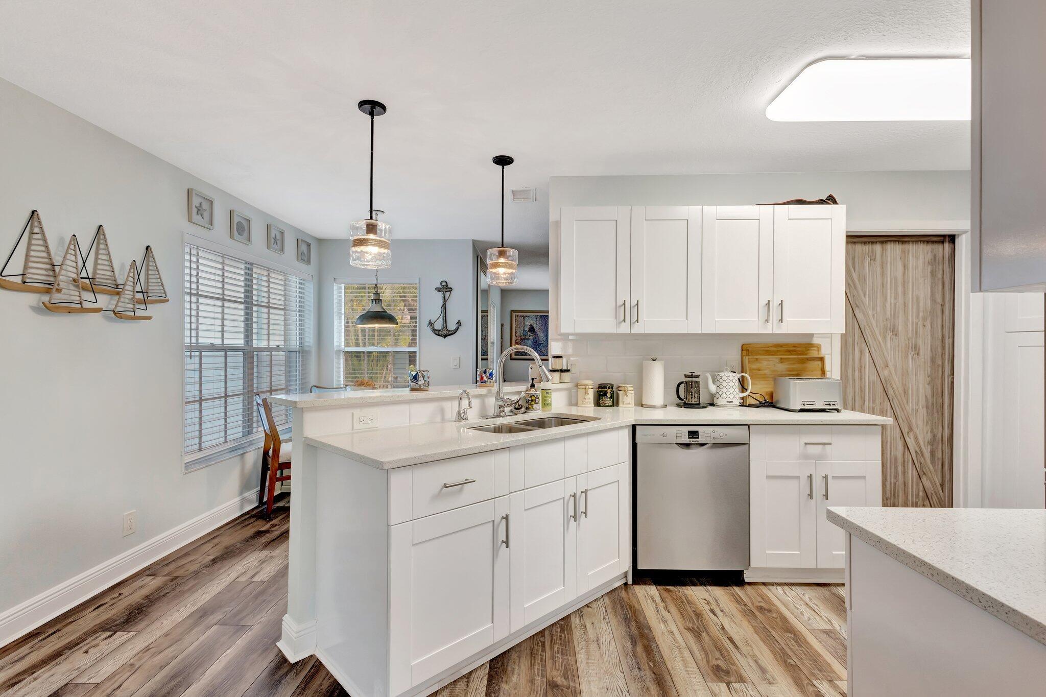 120 Ocean Dunes Cir Jupiter, FL 33477