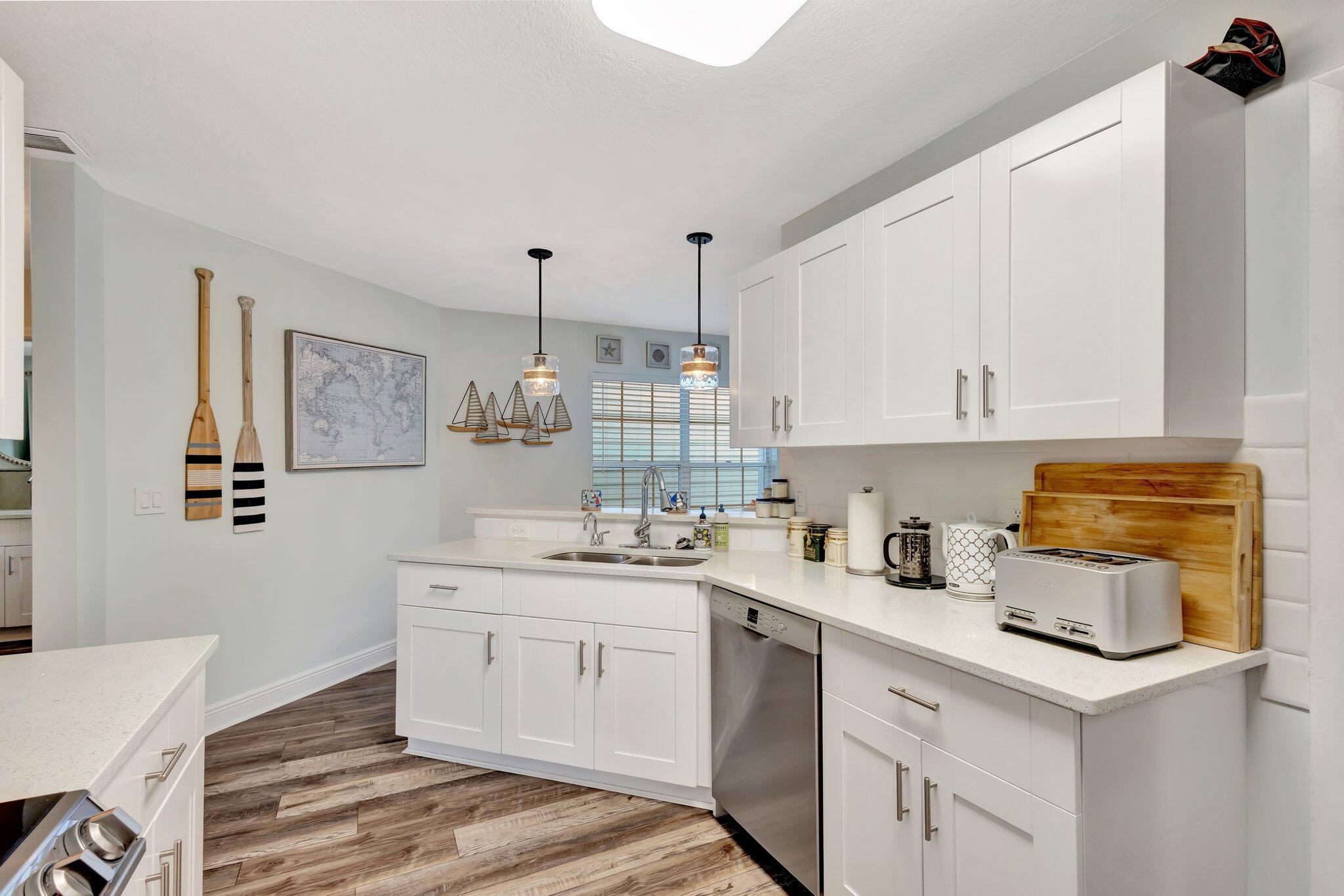 120 Ocean Dunes Cir Jupiter, FL 33477