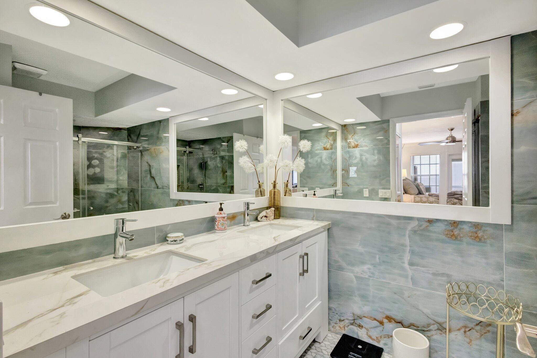 120 Ocean Dunes Cir Jupiter, FL 33477