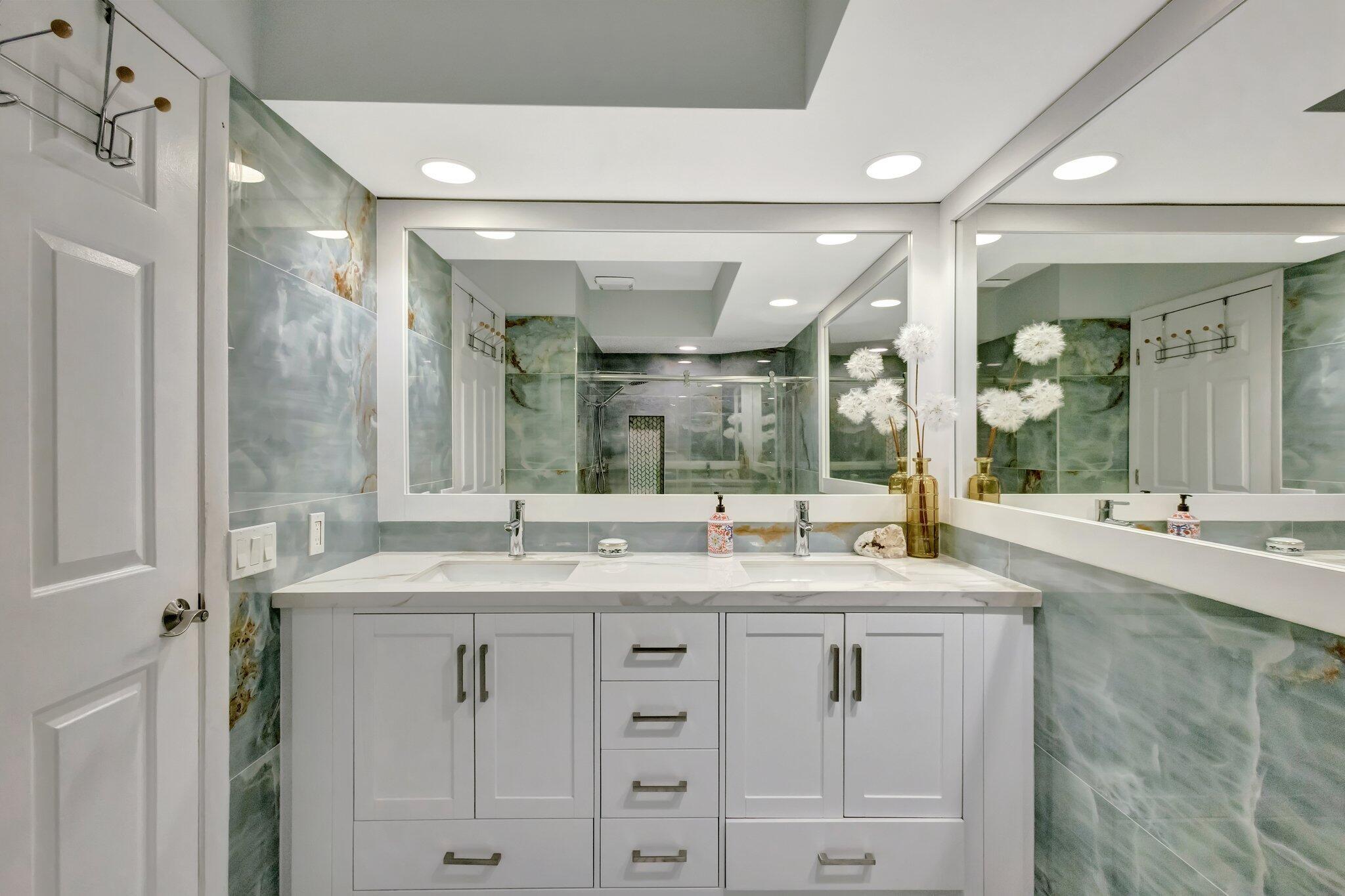 120 Ocean Dunes Cir Jupiter, FL 33477