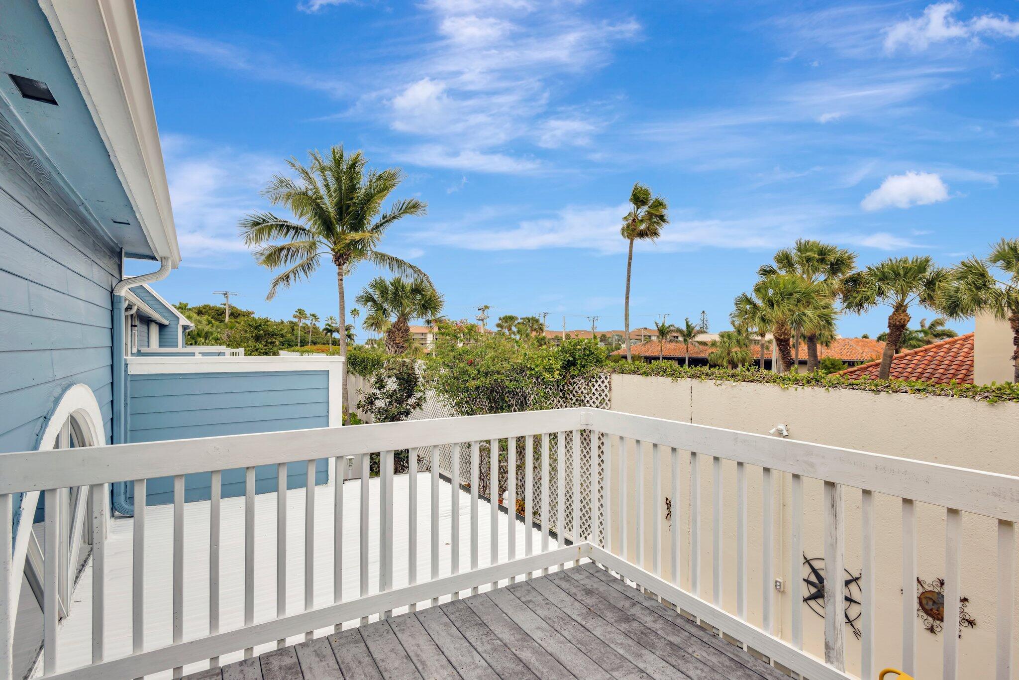 120 Ocean Dunes Cir Jupiter, FL 33477