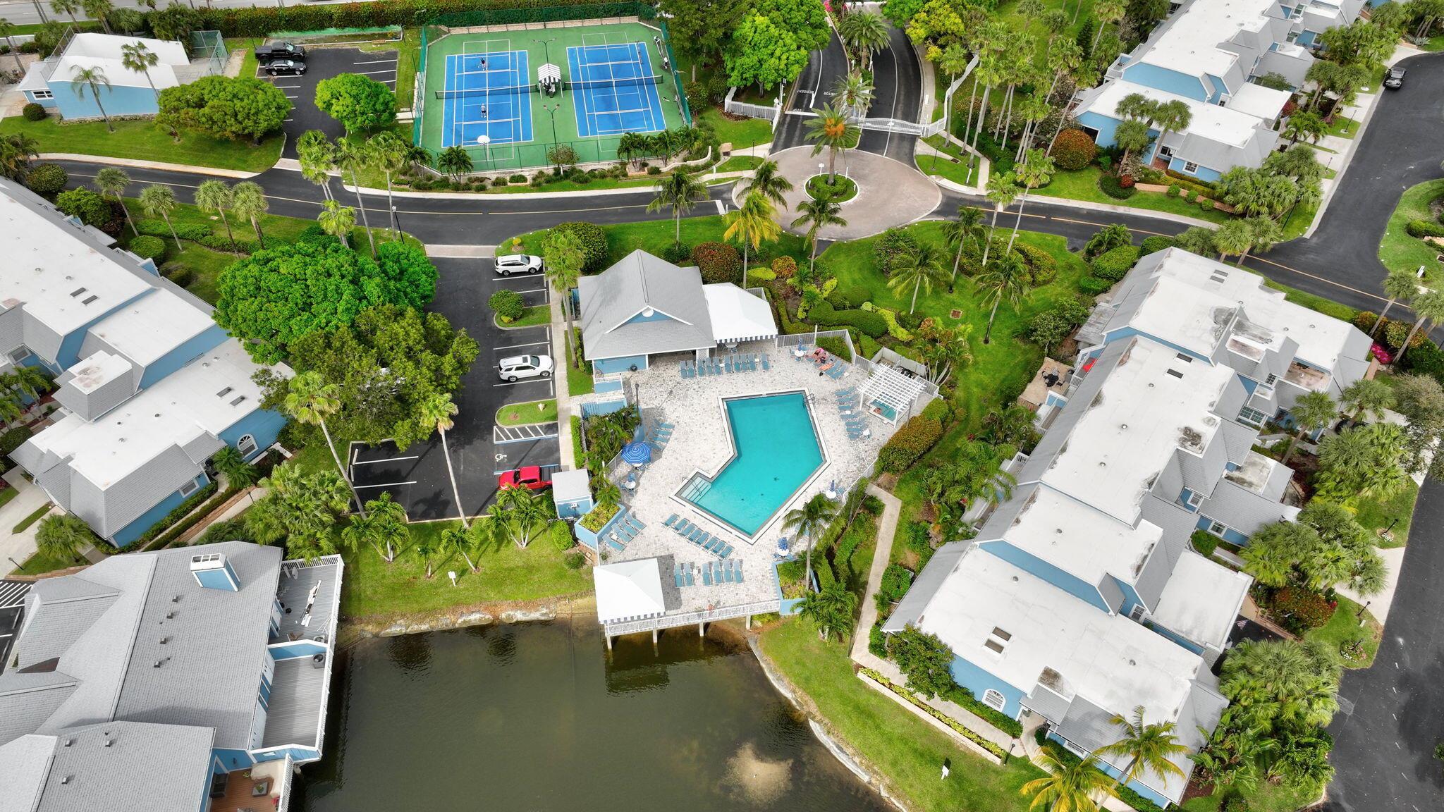 120 Ocean Dunes Cir Jupiter, FL 33477