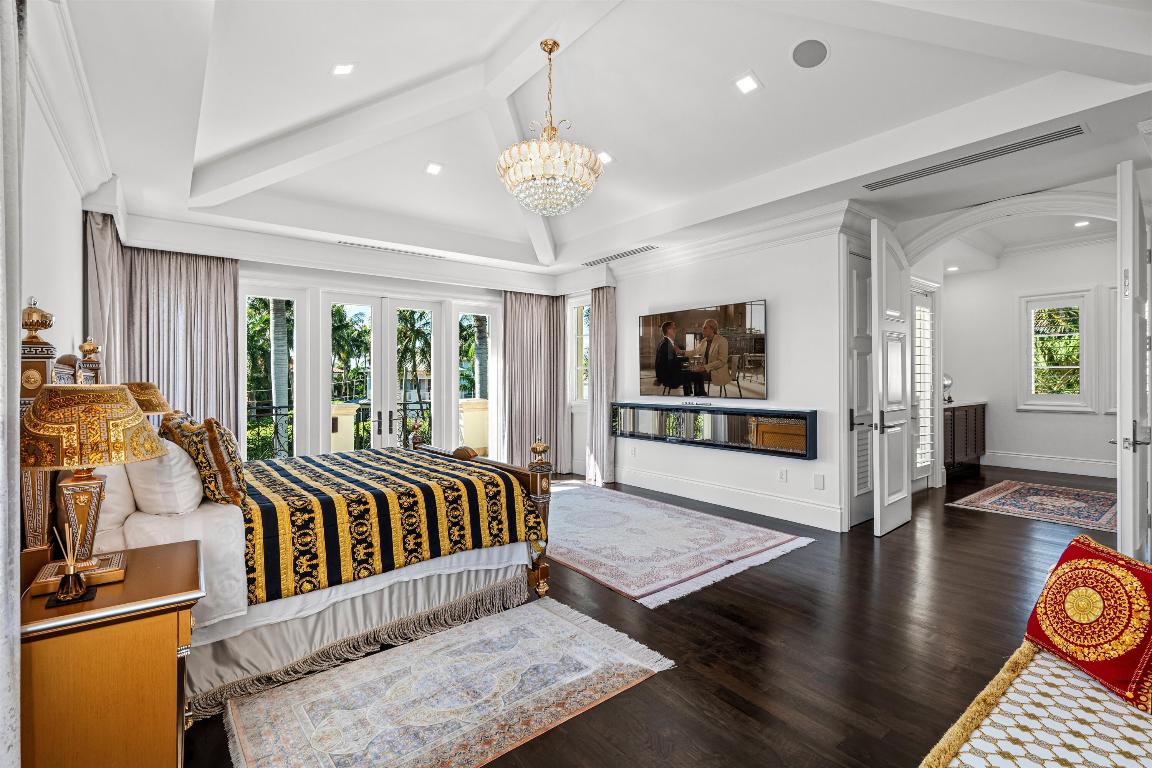 1033 Seasage Delray Beach, FL 33483