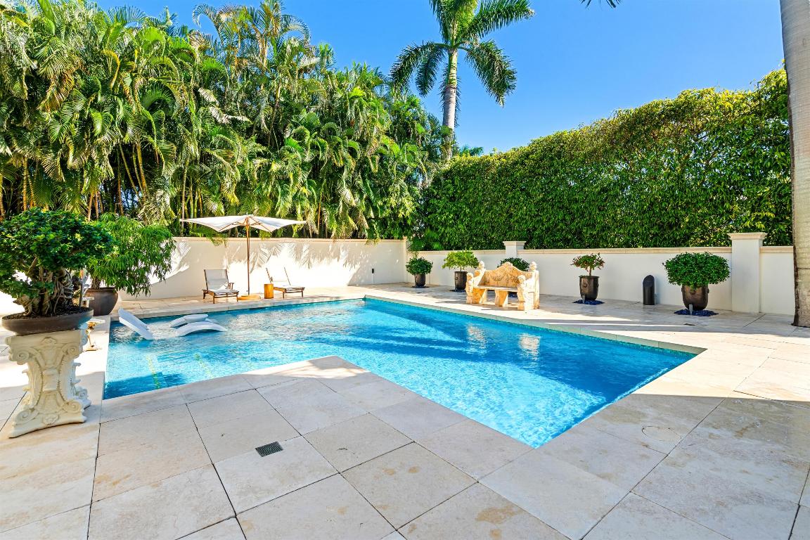 1033 Seasage Delray Beach, FL 33483