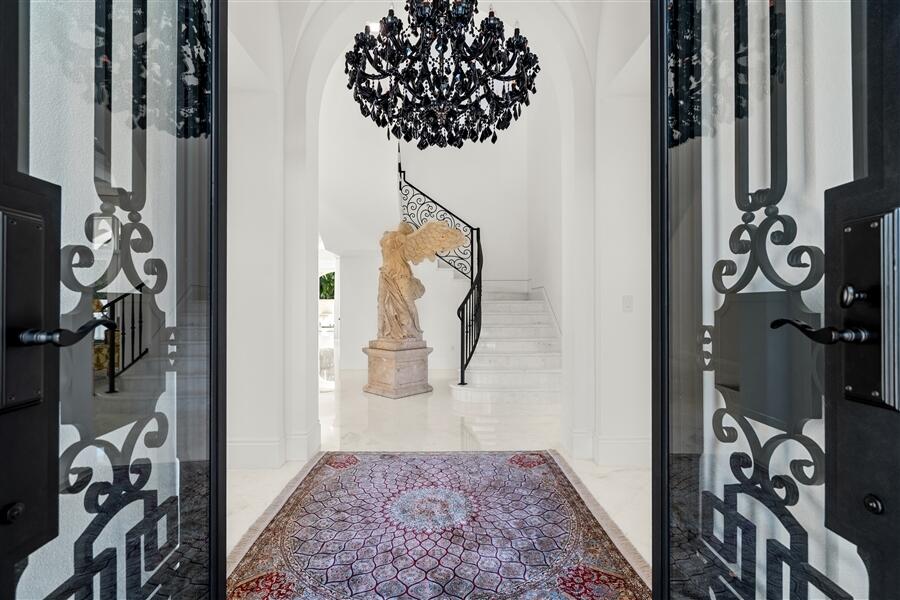 1033 Seasage Delray Beach, FL 33483