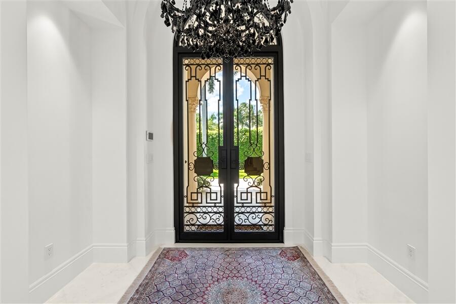 1033 Seasage Delray Beach, FL 33483