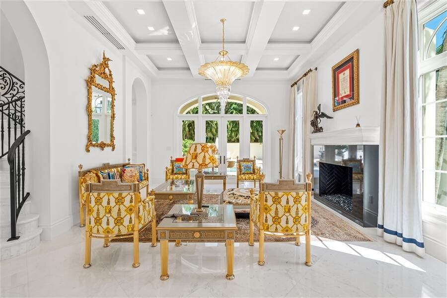 1033 Seasage Delray Beach, FL 33483