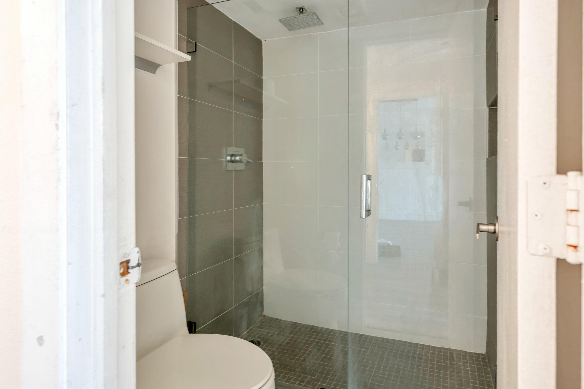 image ARLEN HOUSE CONDO19