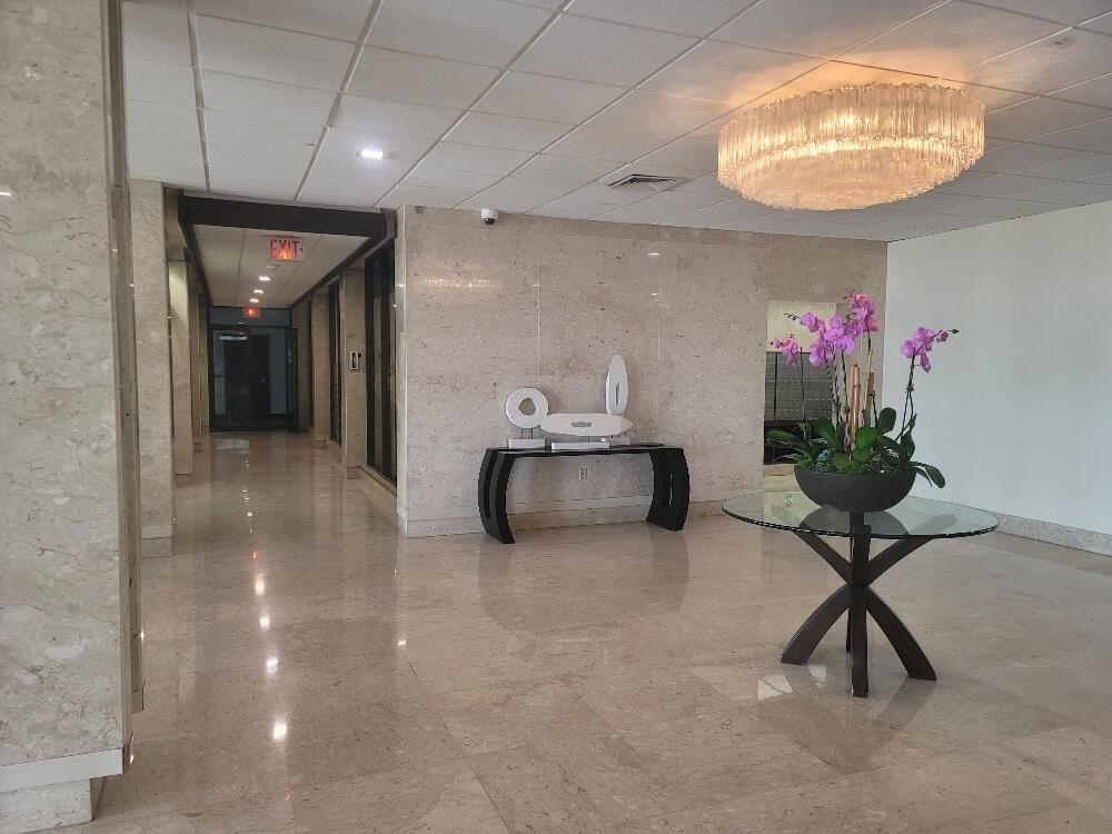 image ARLEN HOUSE CONDO36