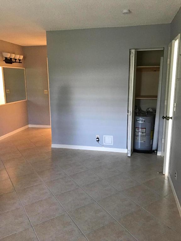 1030 W Flame Vine Ave #13-B Delray Beach, FL 33445