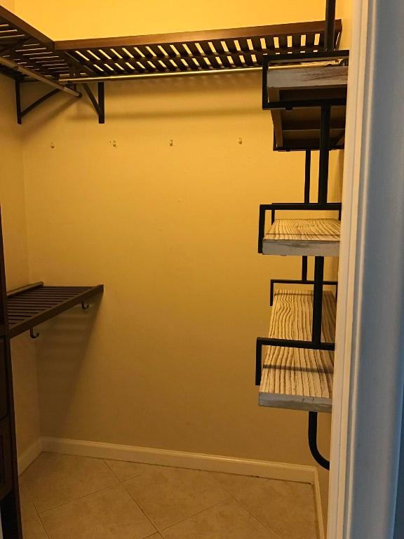 1030 W Flame Vine Ave #13-B Delray Beach, FL 33445