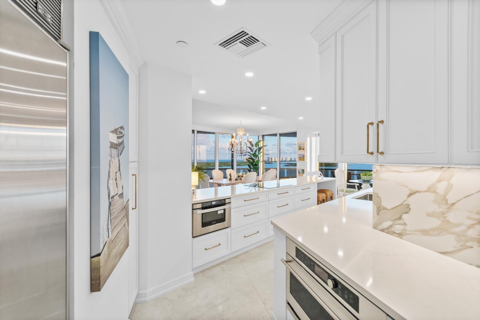 100 Lakeshore Dr #1453 North Palm Beach, FL 33408