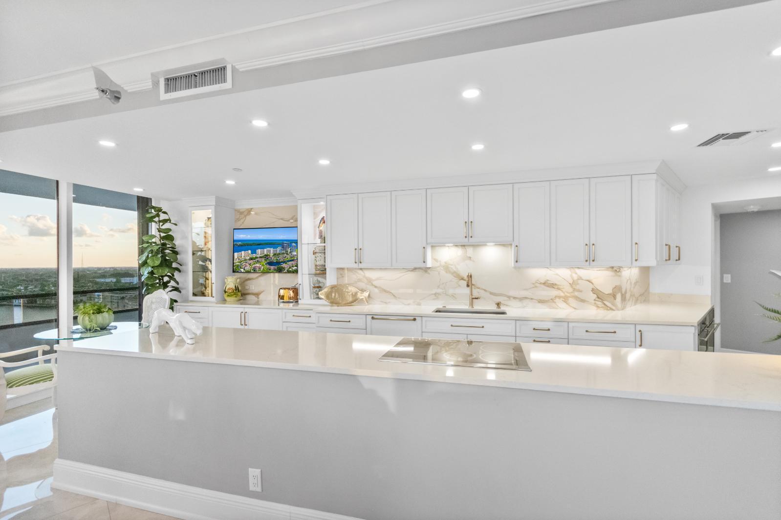 100 Lakeshore Dr #1453 North Palm Beach, FL 33408