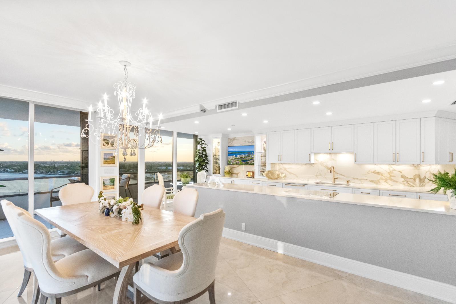 100 Lakeshore Dr #1453 North Palm Beach, FL 33408